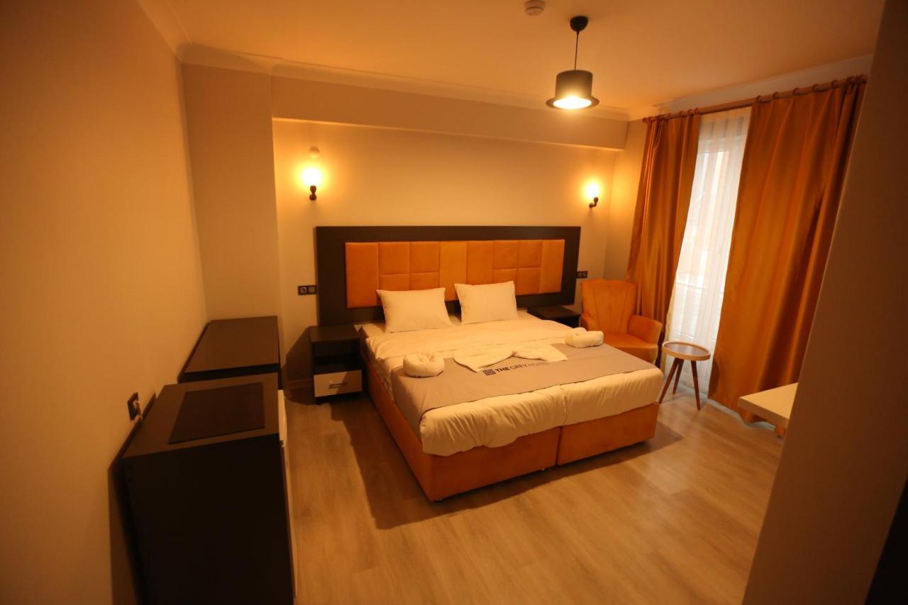 The Grey Hotel Serdivan Exterior foto